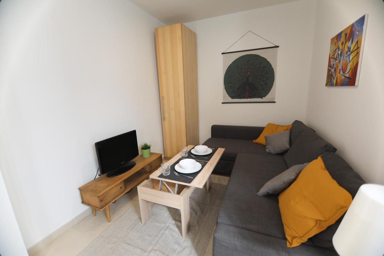 Rentalsevilla Descubriendo Sevilla En Pareja Экстерьер фото